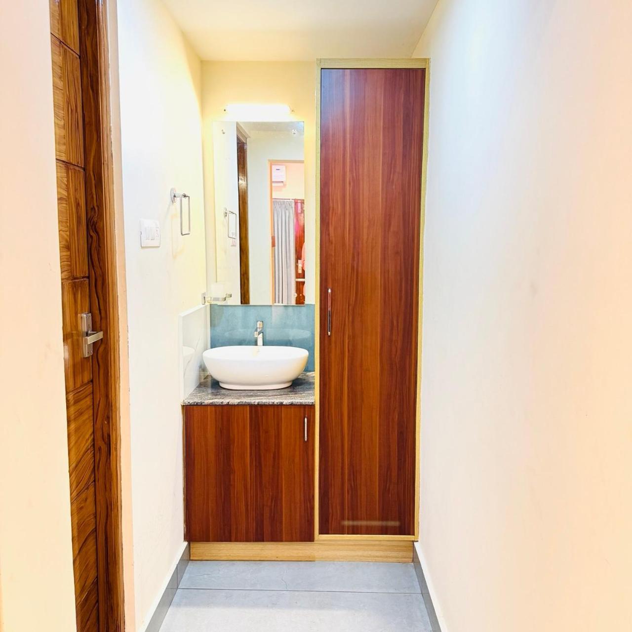 מלון Kochi Krishnakripa Premium Residency מראה חיצוני תמונה